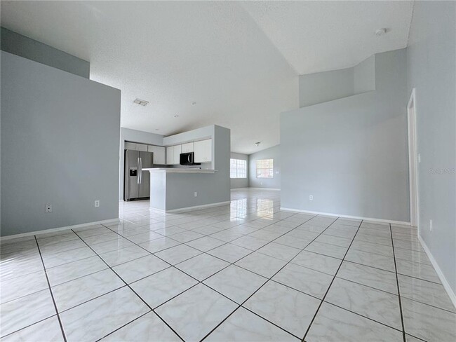 Building Photo - 1730 Bridgeview Cir