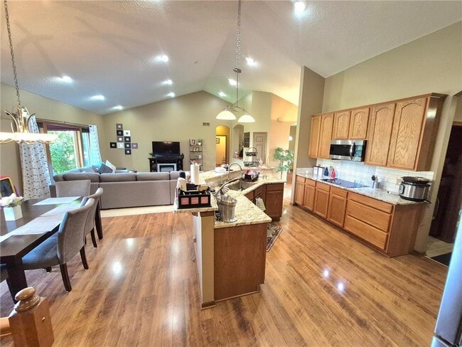 Building Photo - 2704 118th Ct NE