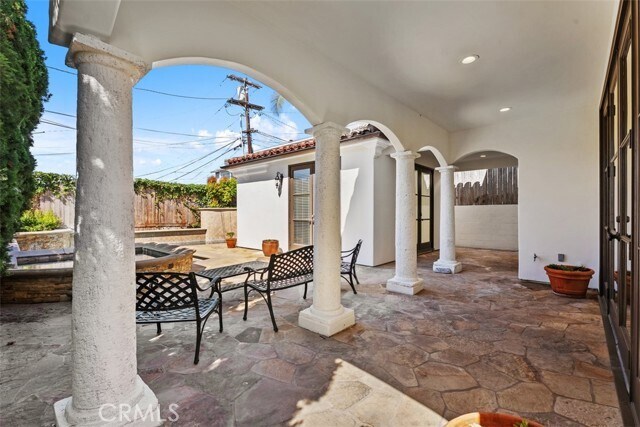 Building Photo - 26509 Via Sacramento