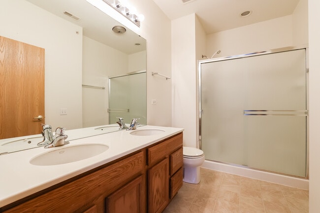 Building Photo - 13386 Red Alder Ave