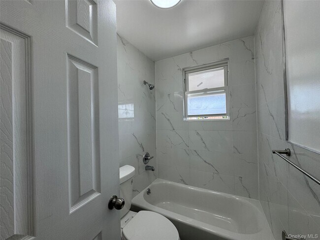 Building Photo - 209-211-211 Main St