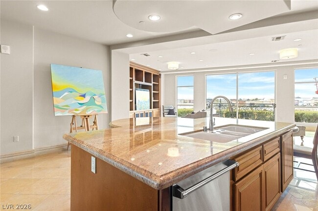 Building Photo - 9101 Alta Dr