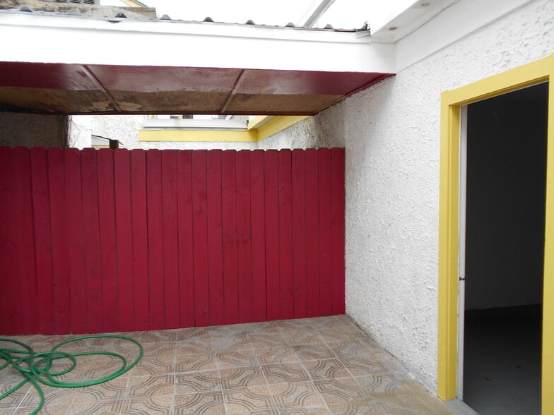 Building Photo - 12447 W Village Dr