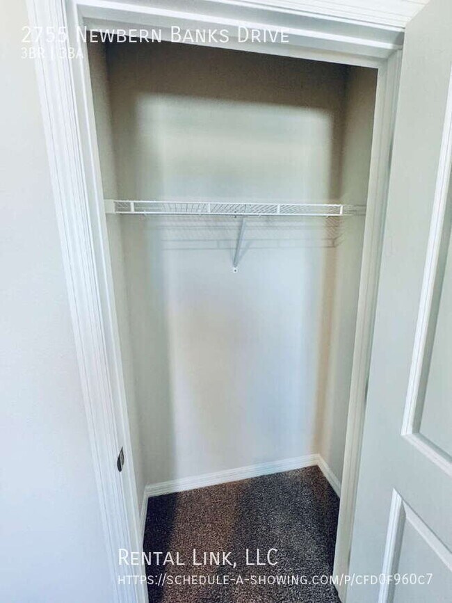 Building Photo - 2755 Newbern Banks Dr