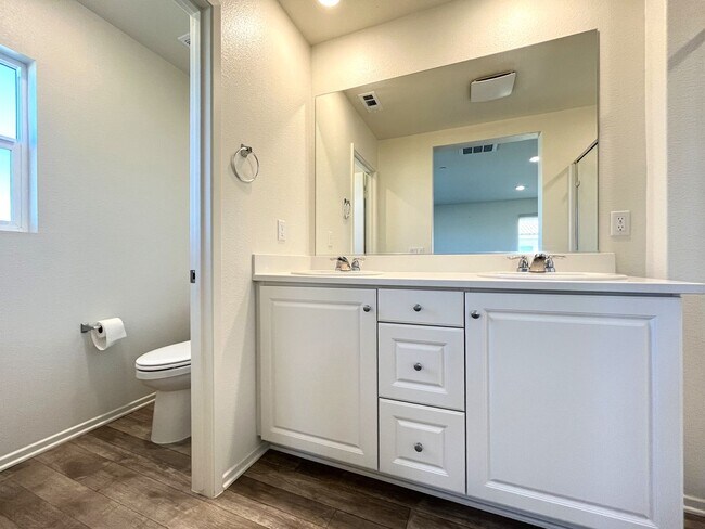 Building Photo - Newly Built 3 Bedroom, 2.5 bathroom Home in Adelanto, CA.