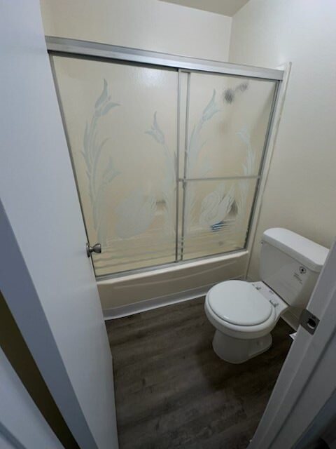 Building Photo - 6310 Hazeltine Ave