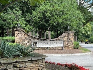 Building Photo - 2824 Vinings Central Run SE