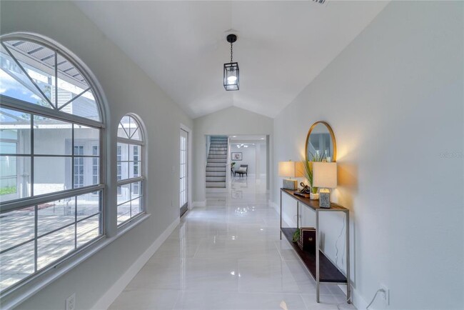 Building Photo - 15722 GardenSide Ln