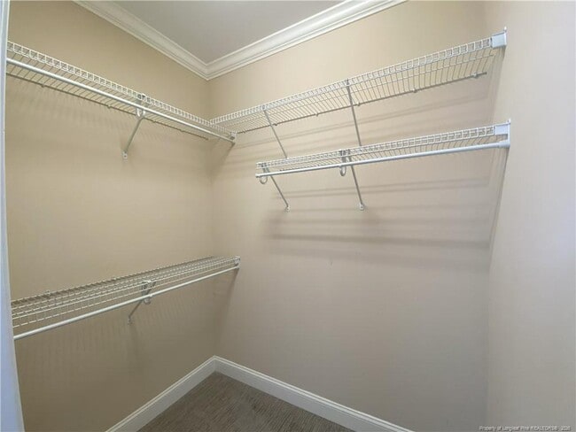 Building Photo - 411 Gallery Dr