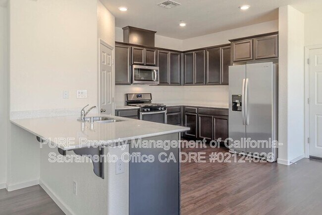 Building Photo - 3192 Mabry Dr