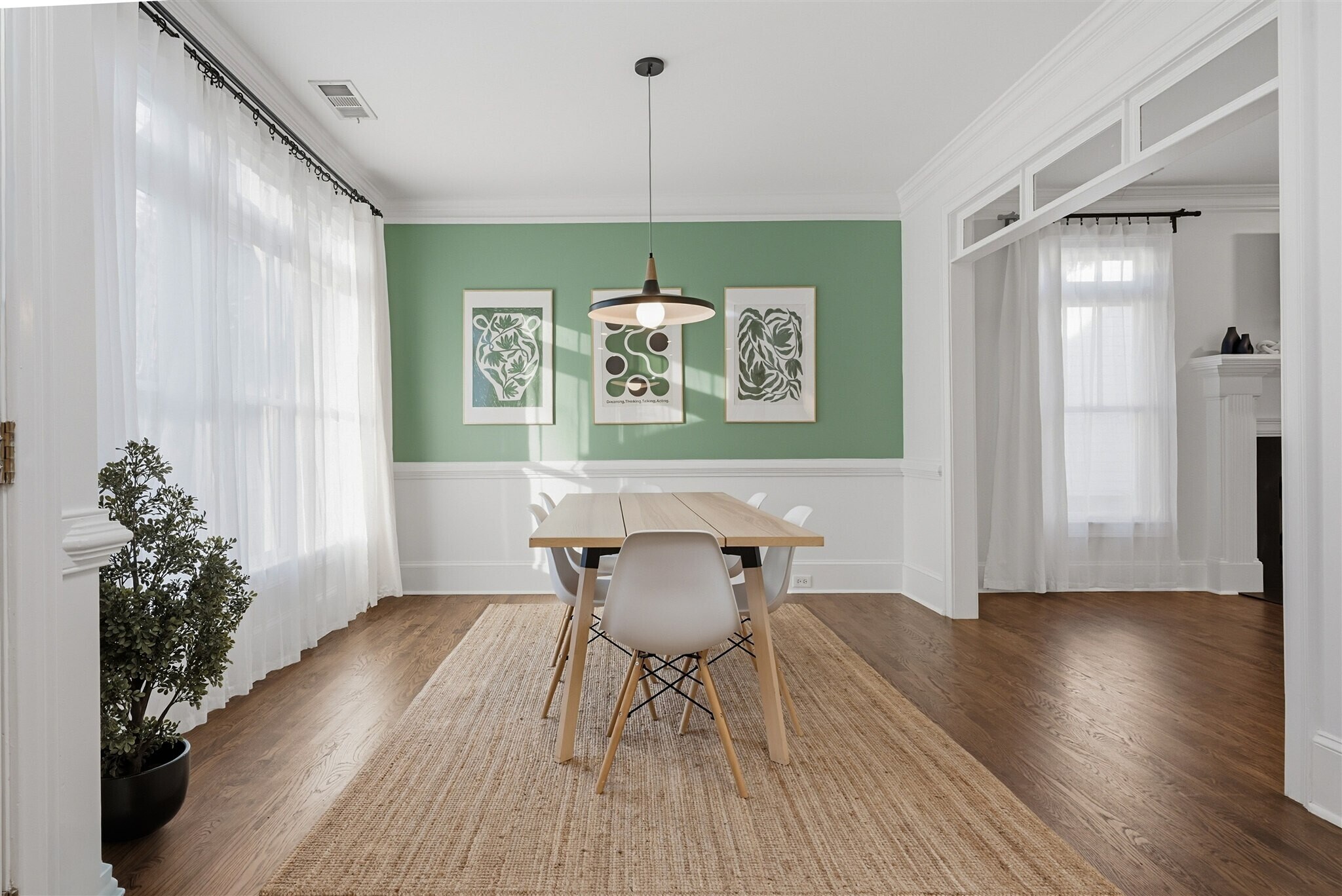 Building Photo - 2555 Hazel Dr SE