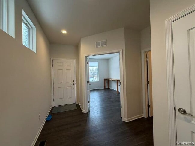 Building Photo - 19050 Denali Cir