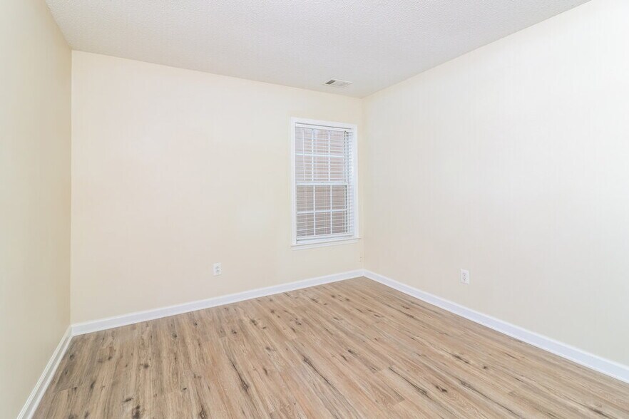 Building Photo - 410 Citronelle Dr
