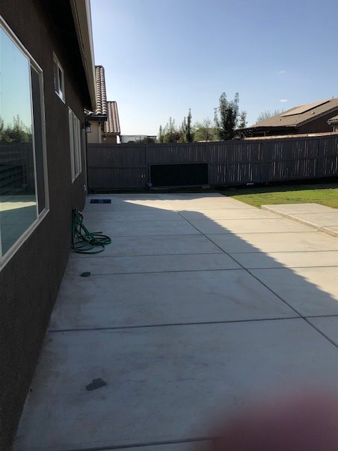 Building Photo - Large 4 Bedroom/2 Bath Home with Solar in Gossamer Grove - $2595 Per Month!