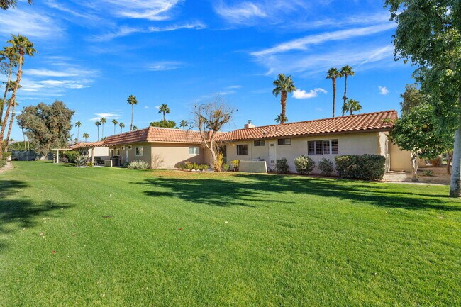 Building Photo - 41045 Largo