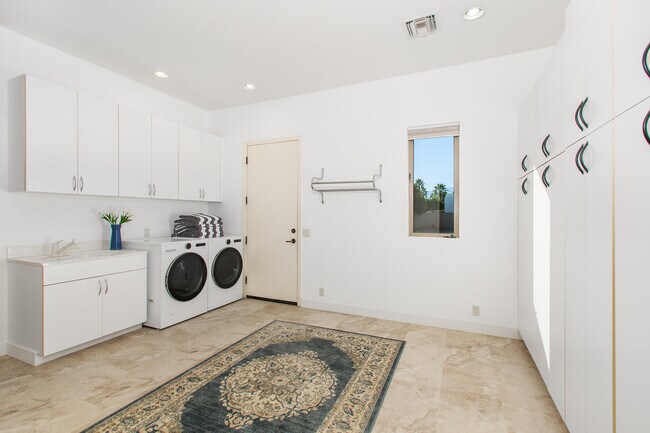 Building Photo - 41750 Rancho Manana Ln