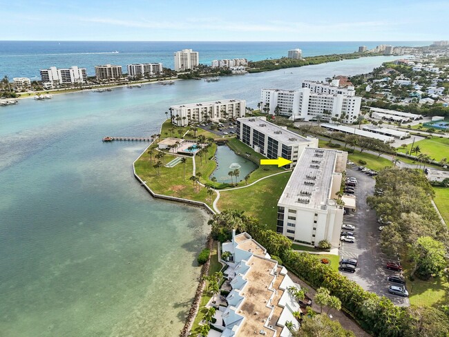 Building Photo - 300 Intracoastal Pl