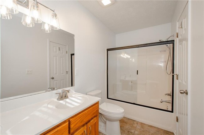 Building Photo - 2470 Cambridge Hills Rd