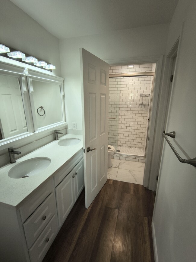 Building Photo - 10332 Caminito Aralia