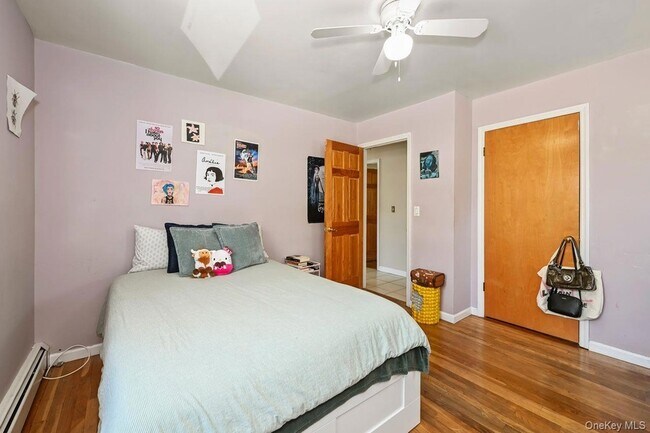 Building Photo - 568 Manville Rd