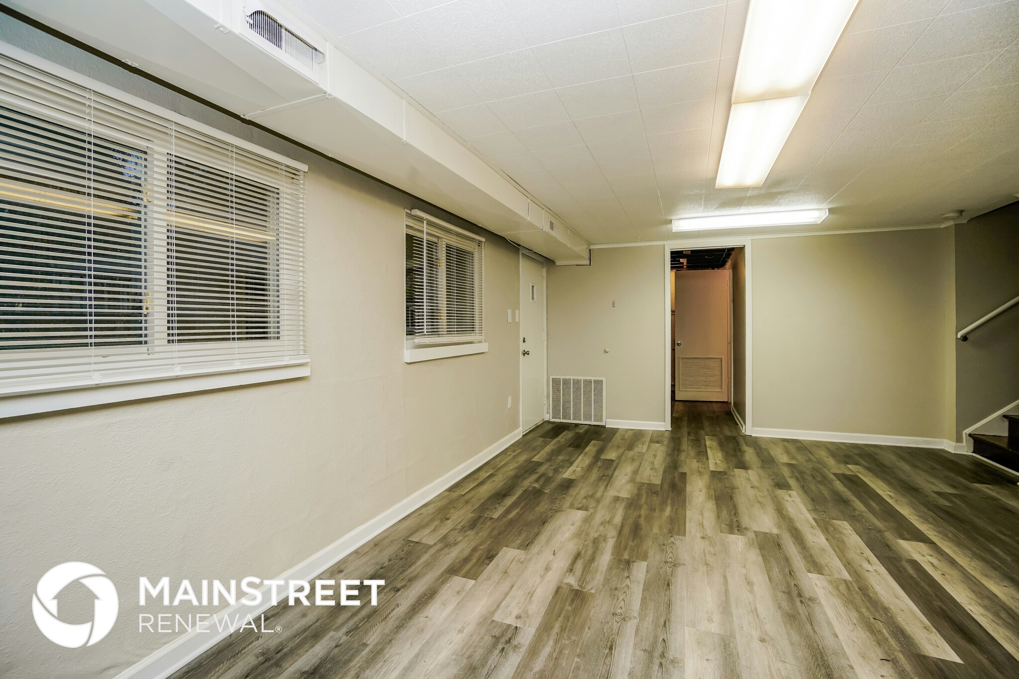 Building Photo - 1428 Burnley Square S