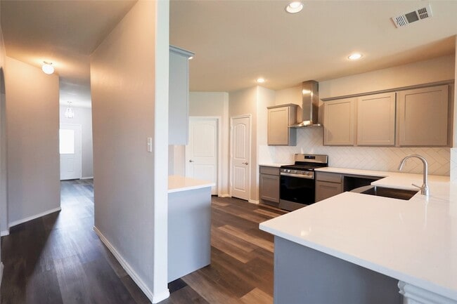 Building Photo - 9717 Mulligan Dr