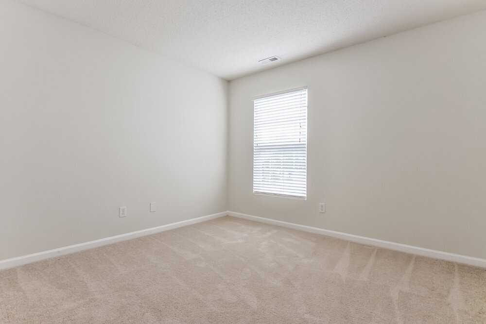 Building Photo - 225 Honeywell Way