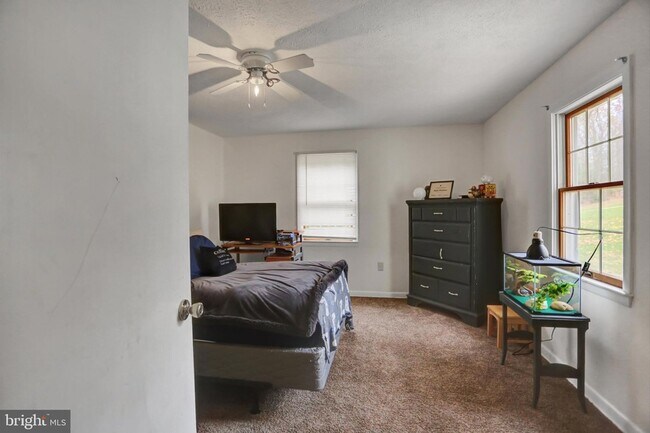 Building Photo - 24414 Graham Ave