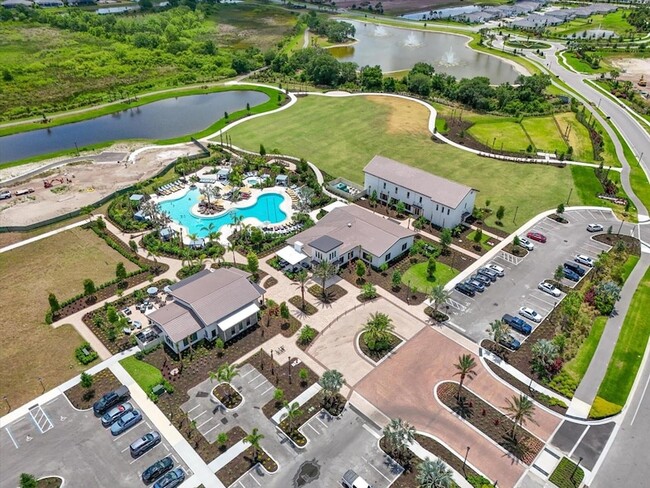 Building Photo - 17709 Crescent Moon Lp