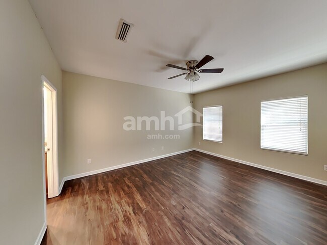 Building Photo - 1056 Joselynn Drive