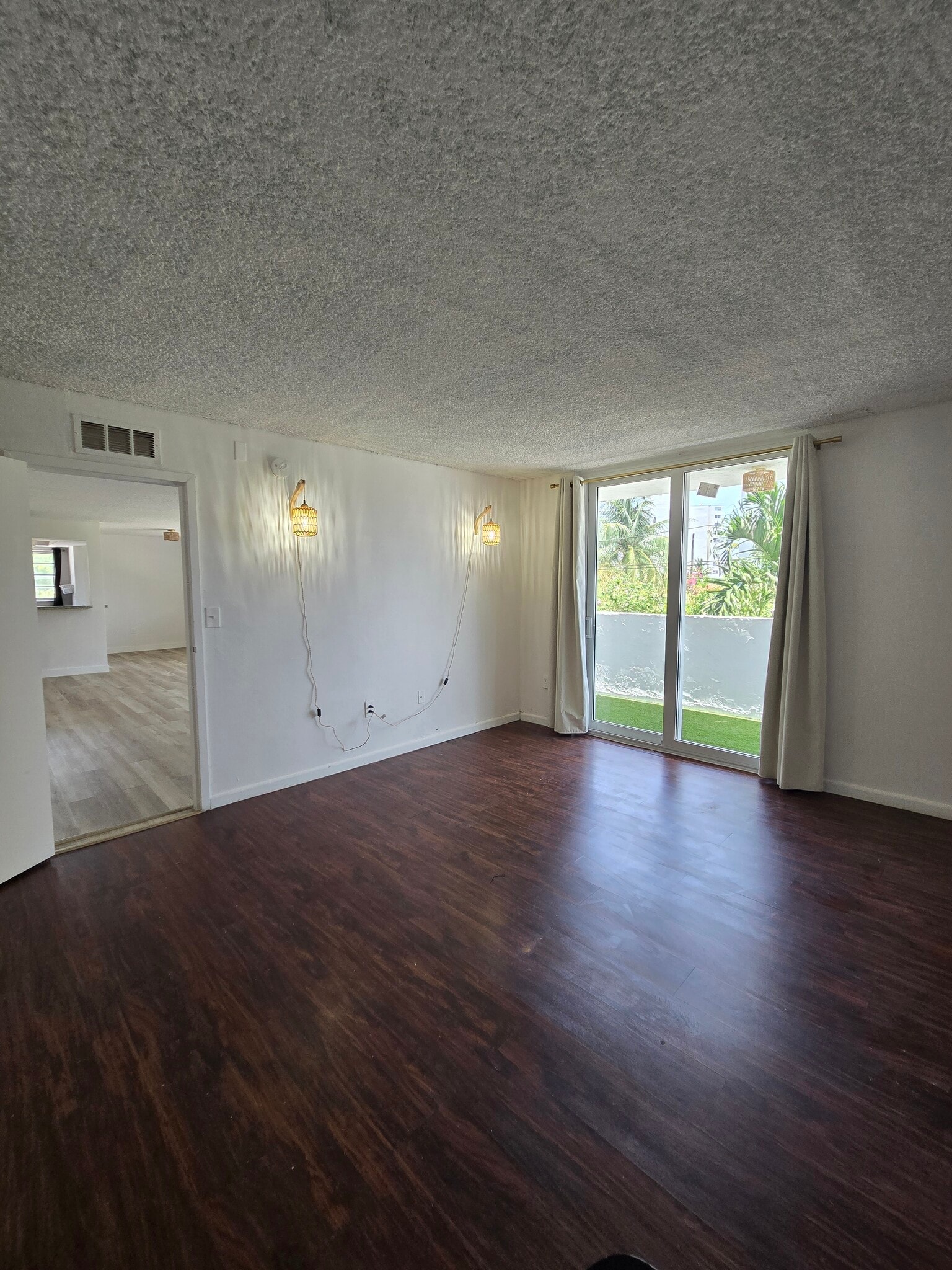 Building Photo - 7900 Tatum Waterway Dr