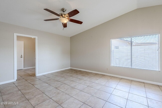 Building Photo - 7707 S Kenwood Ln