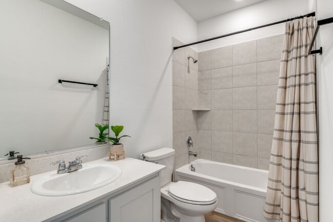 Building Photo - Stunning New 4 Bed, 3 Bath Home in Riverplace Garland – Move-In Ready and Available Now!