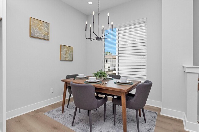 Building Photo - 1616 Euel St