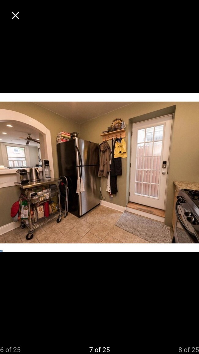 Building Photo - 2713 Poplar St