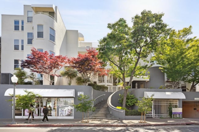 Building Photo - Nahcco