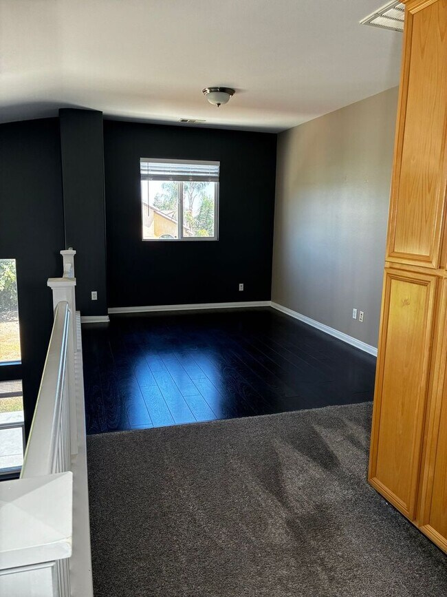 Building Photo - Smart 3-Bedroom Home with Solar & 2-Car Ga...
