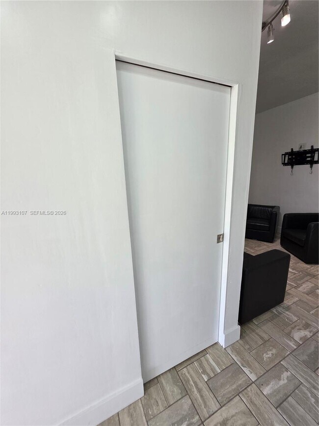 Building Photo - 12241 SW 115th Terrace