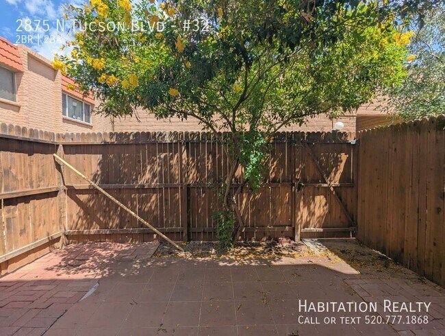 Building Photo - 2875 N Tucson Blvd