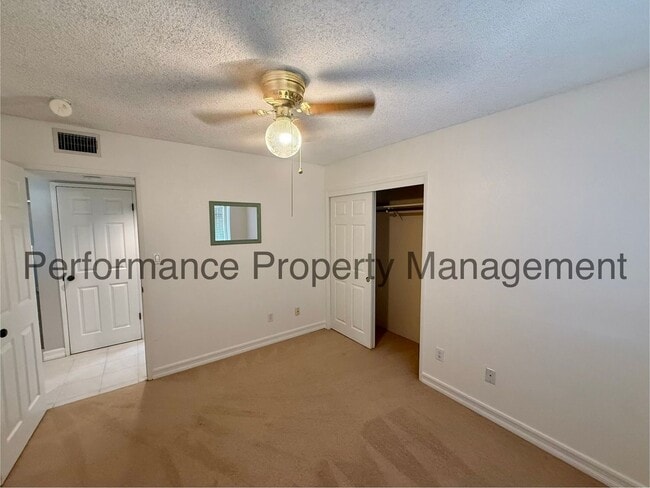 Building Photo - Stunning 3 Bed/2 Bath SW Bakersfield Home w/ RBP & $0 Deposit Option