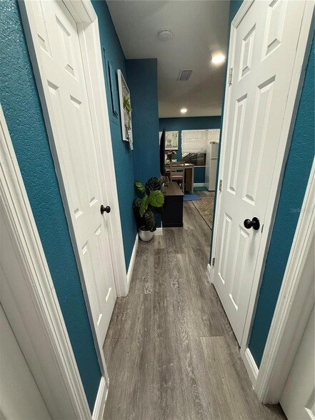 Building Photo - 1510 SE 14th Ave