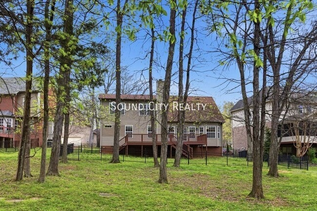 Building Photo - 5112 Bay Overlook Dr