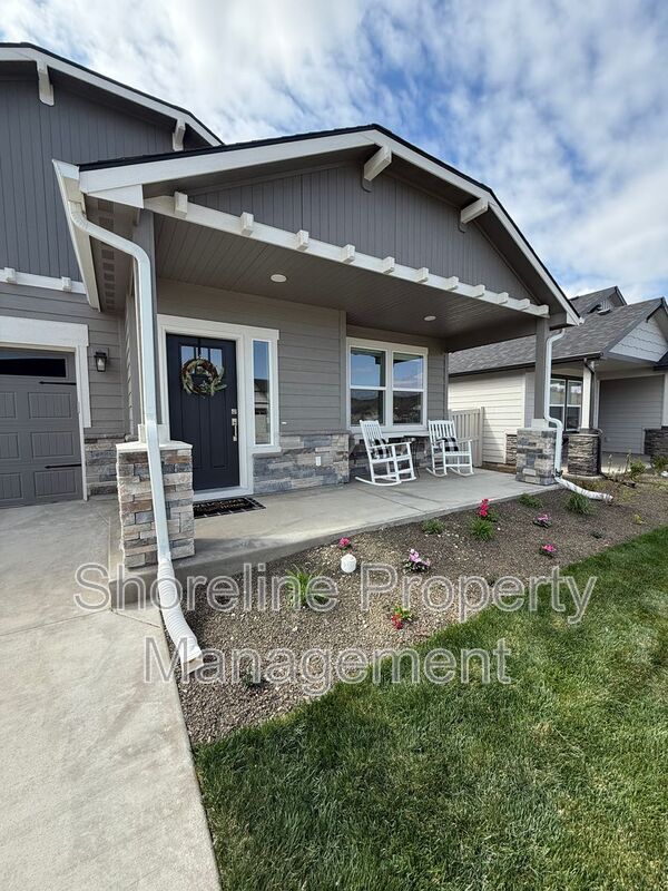 Building Photo - 10093 W Novato Dr