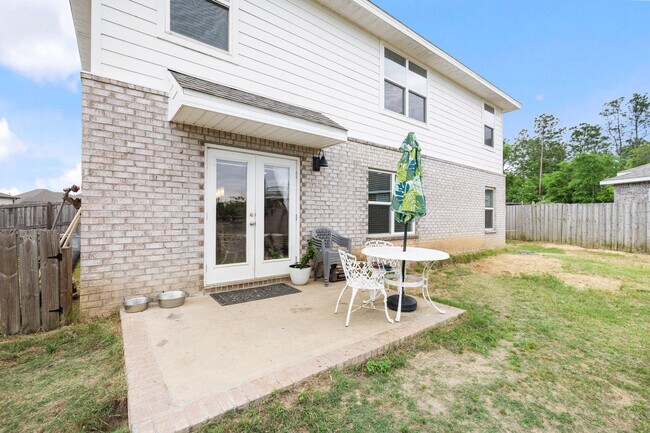 Building Photo - 1105 Valor Walk