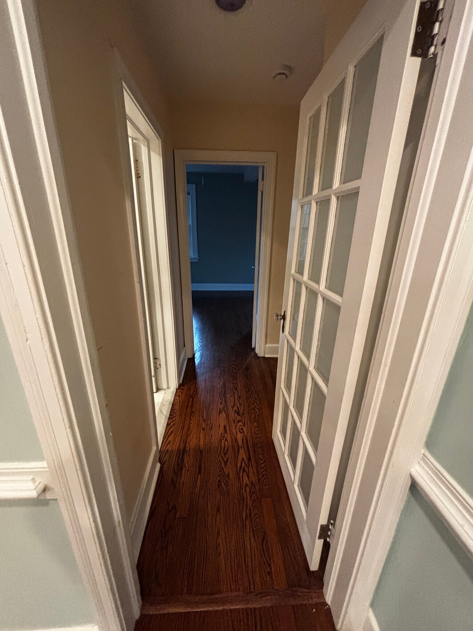 Private Primary Ensuite - 115 S Ridgeley Rd