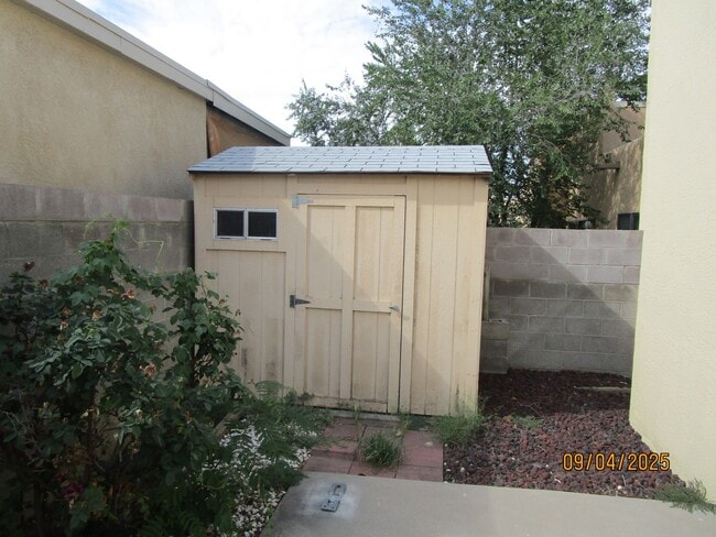 Building Photo - NE Heights 2bedroom 1000SF
