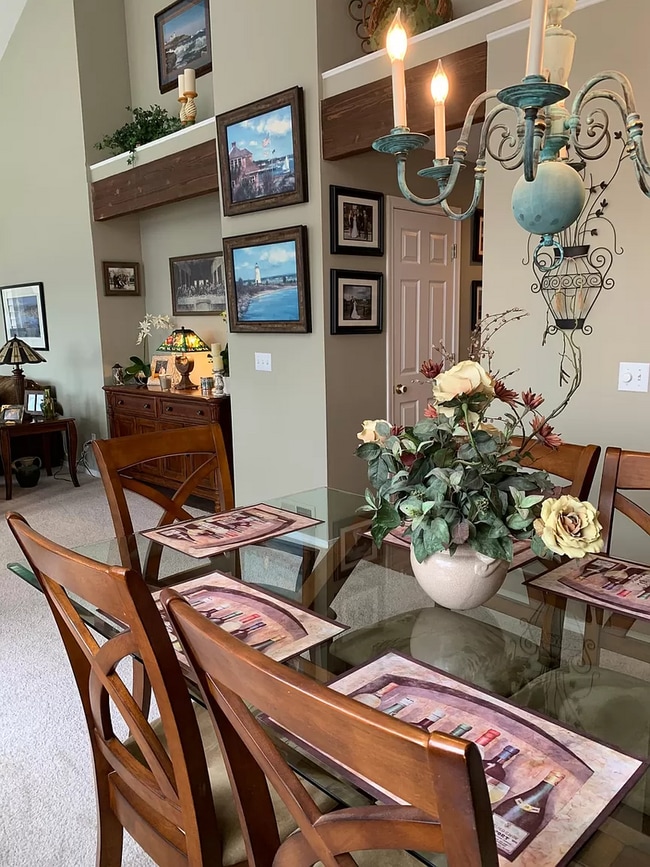 Building Photo - Stunning 2-Bedroom Condo with Panoramic Views in Gig Harbor