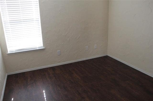 Building Photo - 2059 La Salle Trail