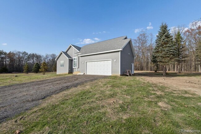 Building Photo - 4565 Katherina Z Pl