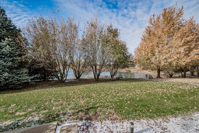 Building Photo - 201 Dorset Ave